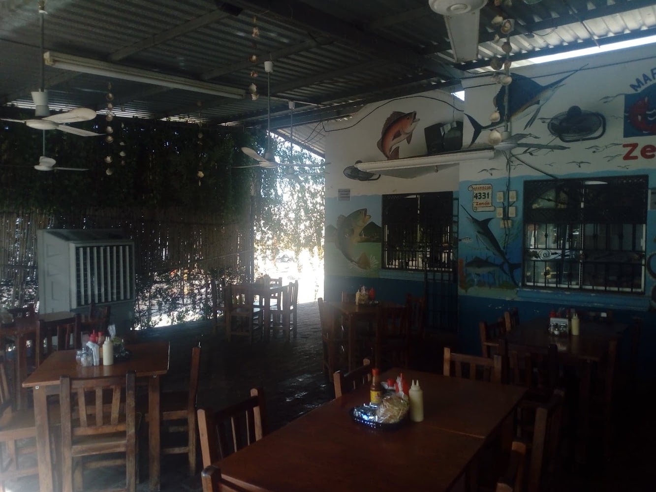 Mariscos Zenón