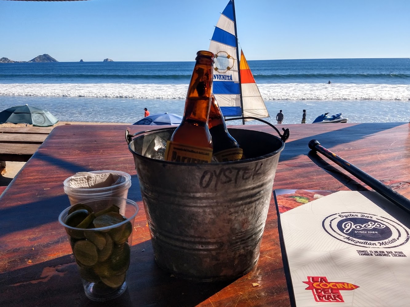 La Oyster bar
