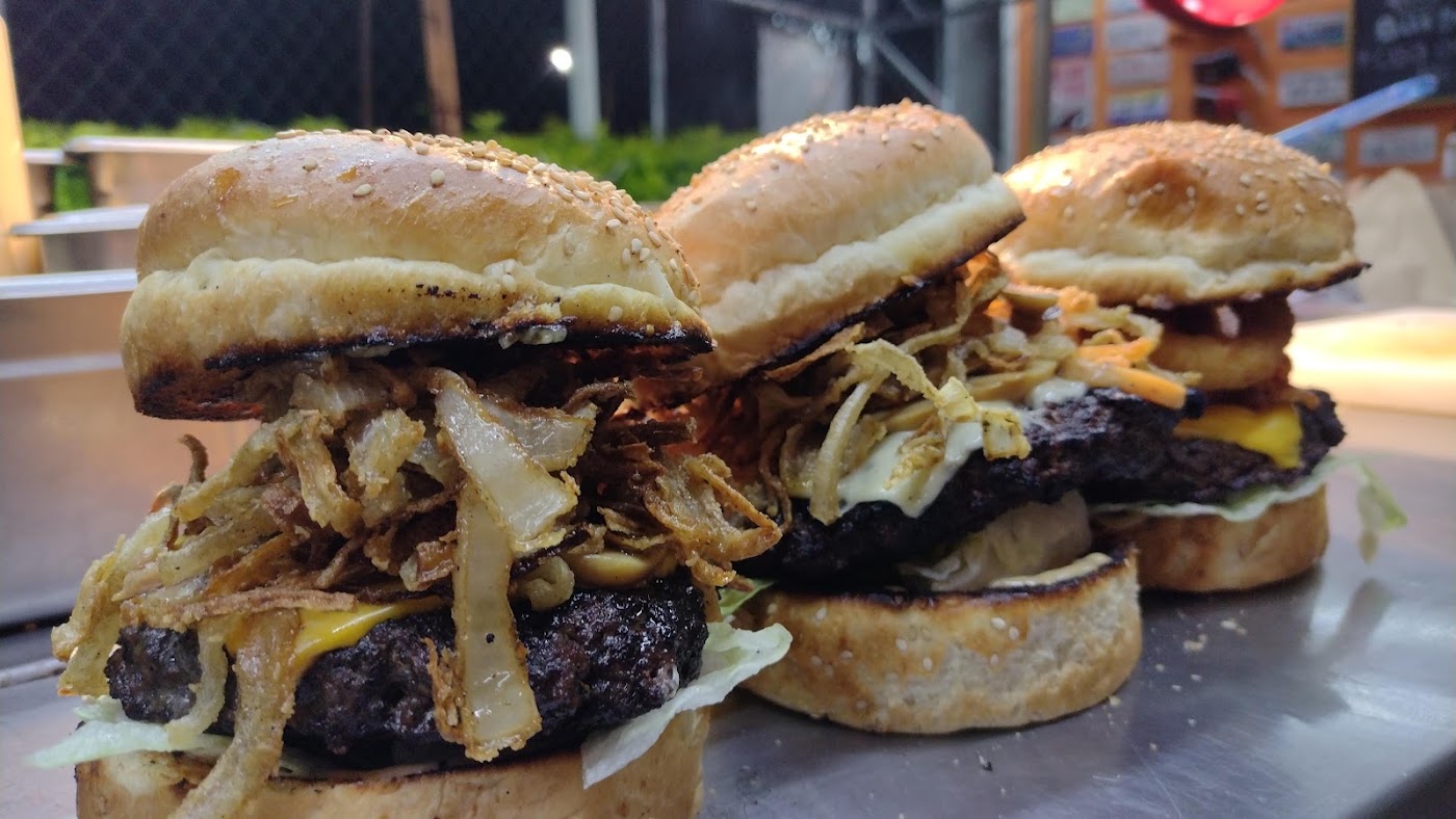Chuchupa Burger