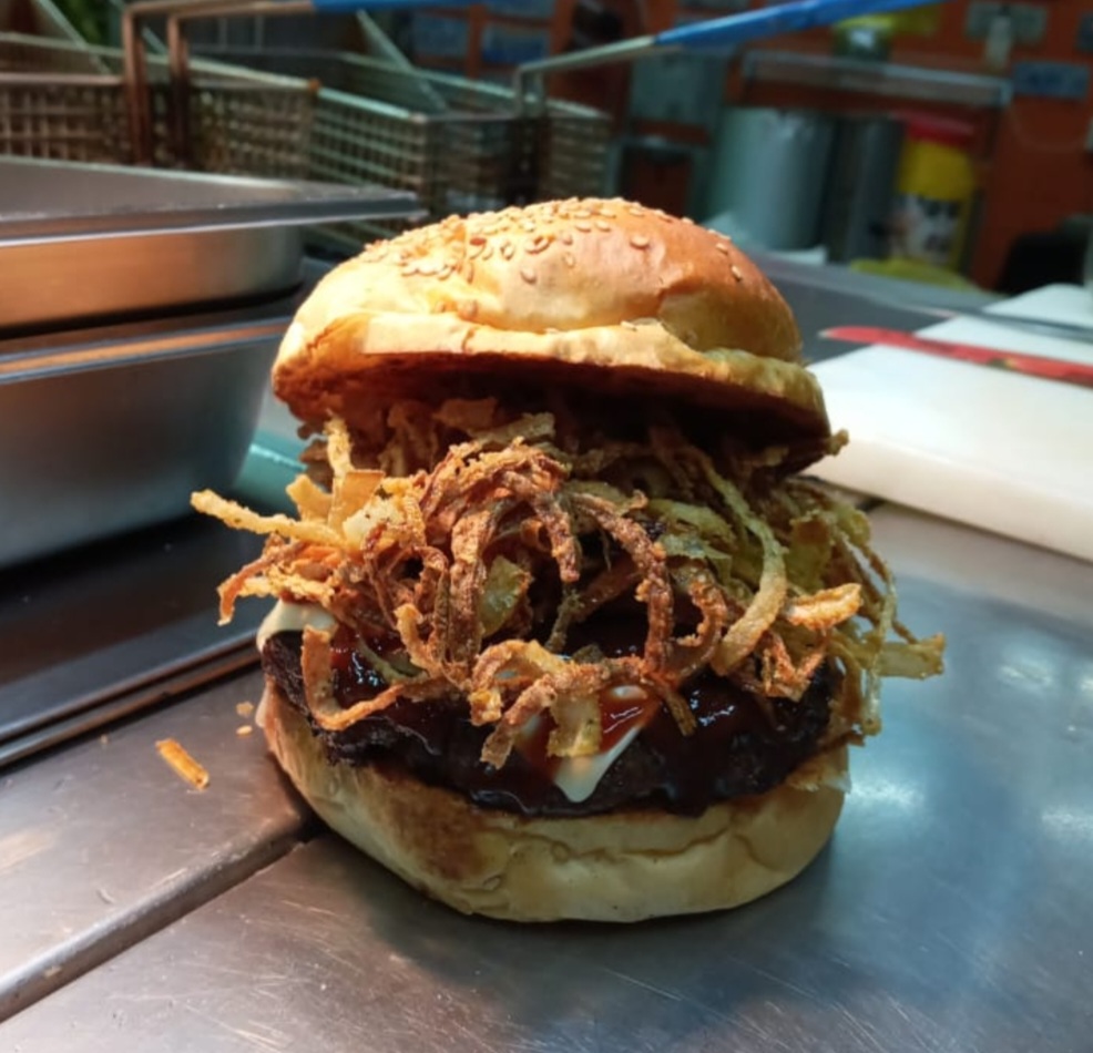 Chuchupa Burger