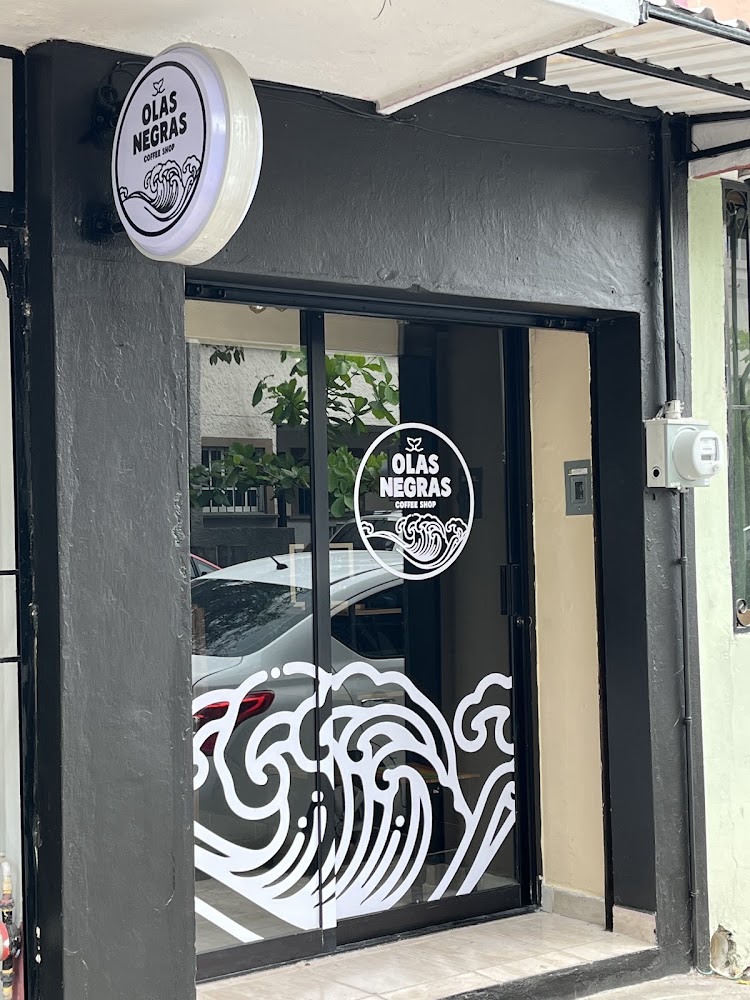 Olas Negras Coffee Shop
