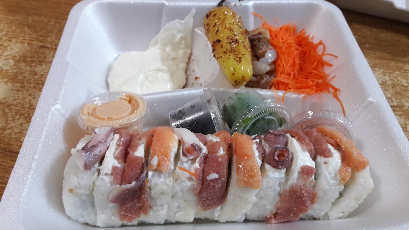 Sushi Pako Roll