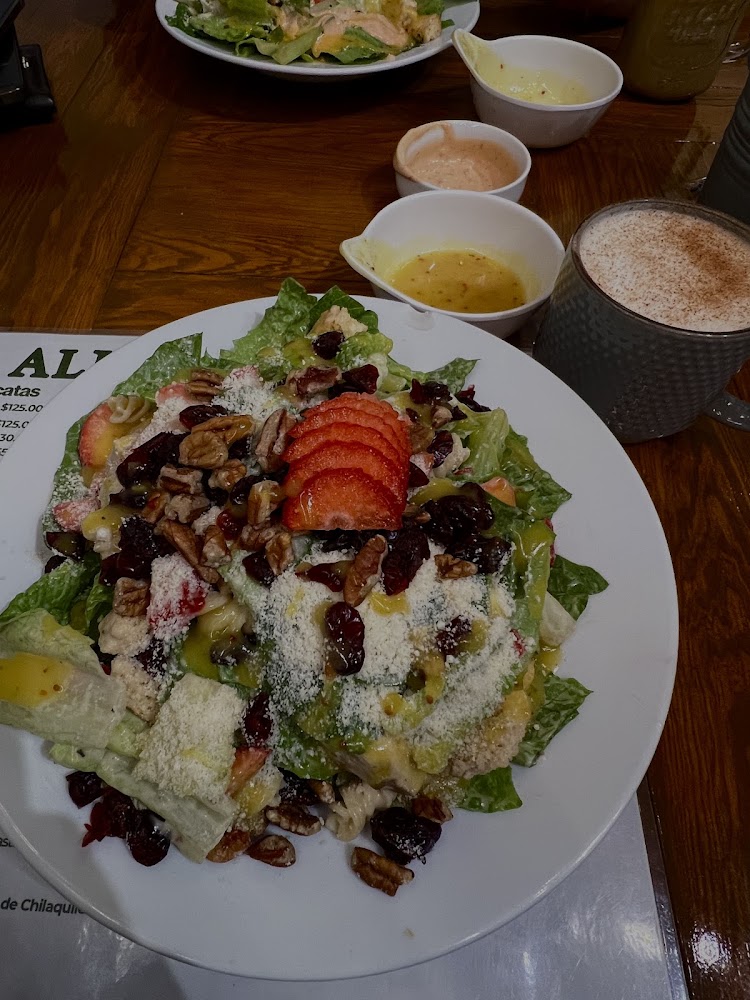 Avenida Café Bistró & Chai