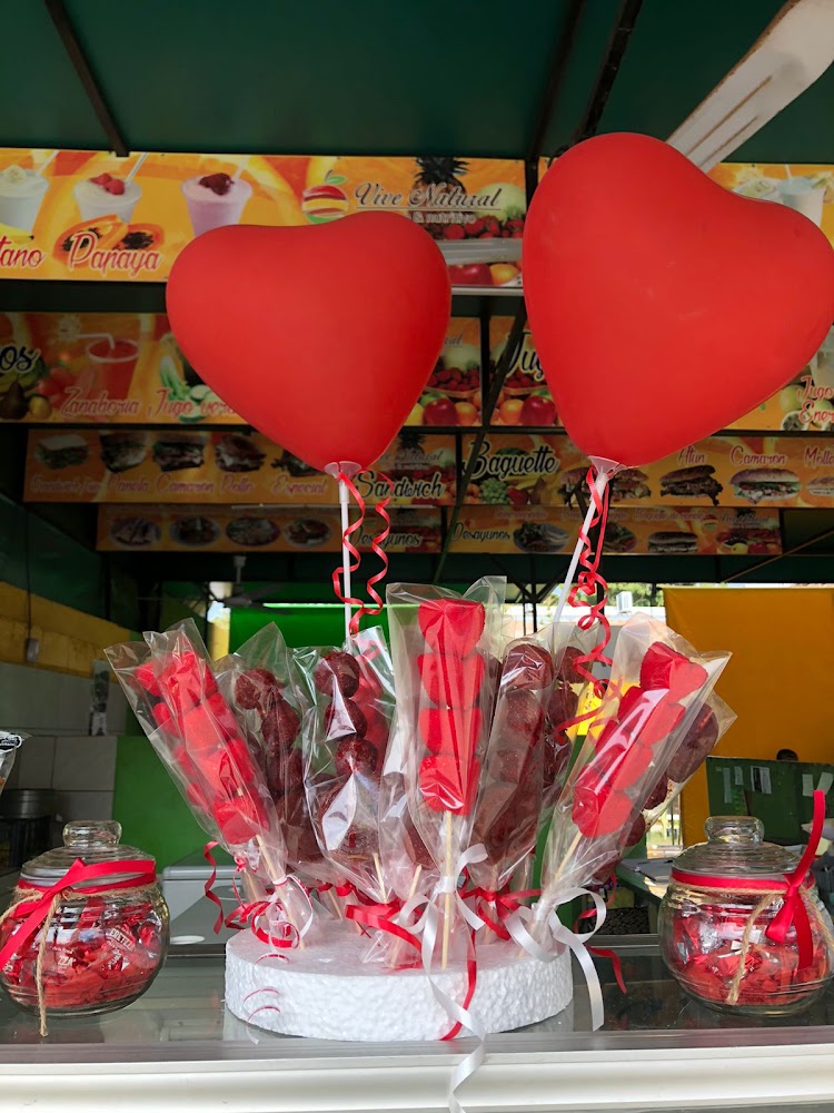 Jugos Licuados" Vive Natural"