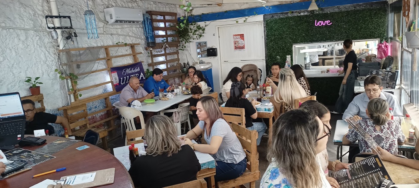 Mariscos y Sushis Shilo