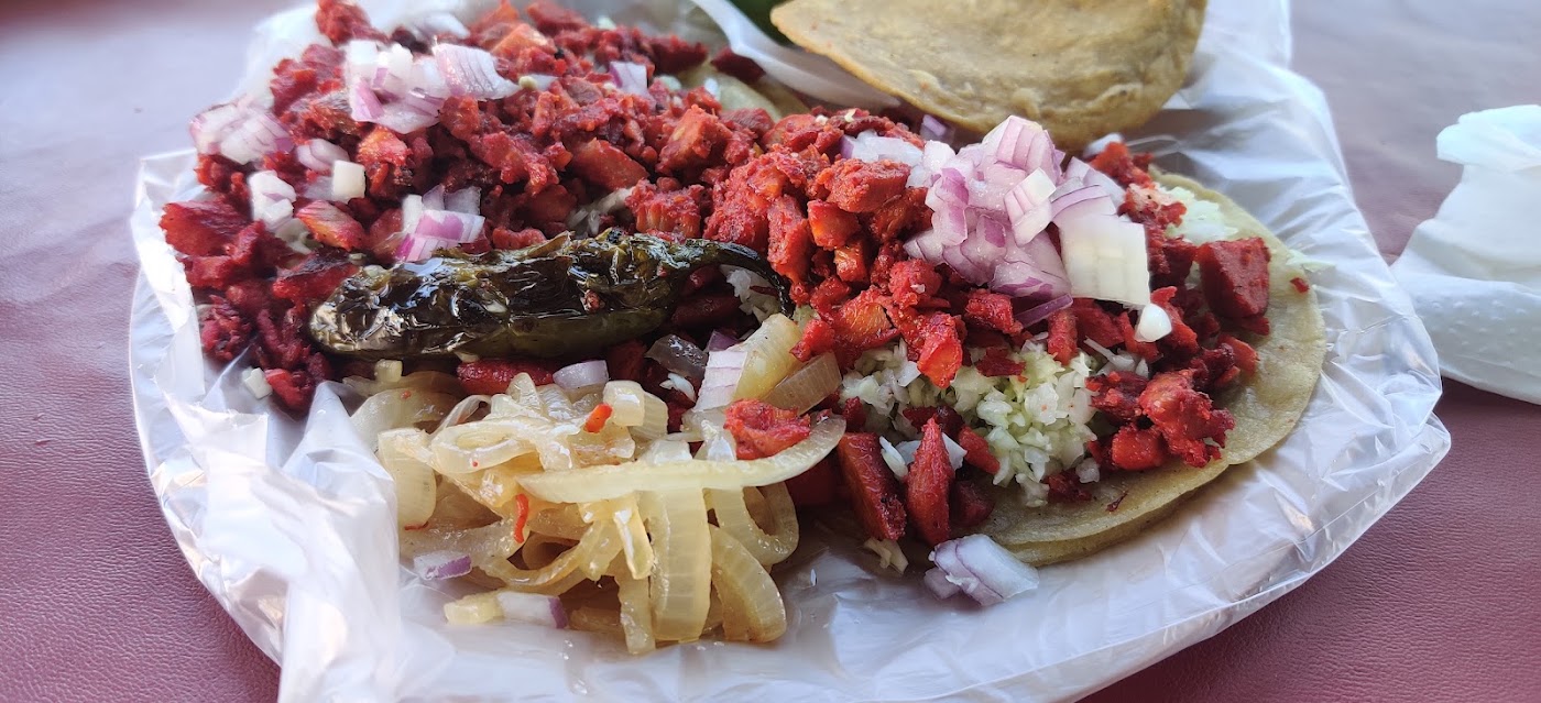 Tacos de adobada El buen sabor 2