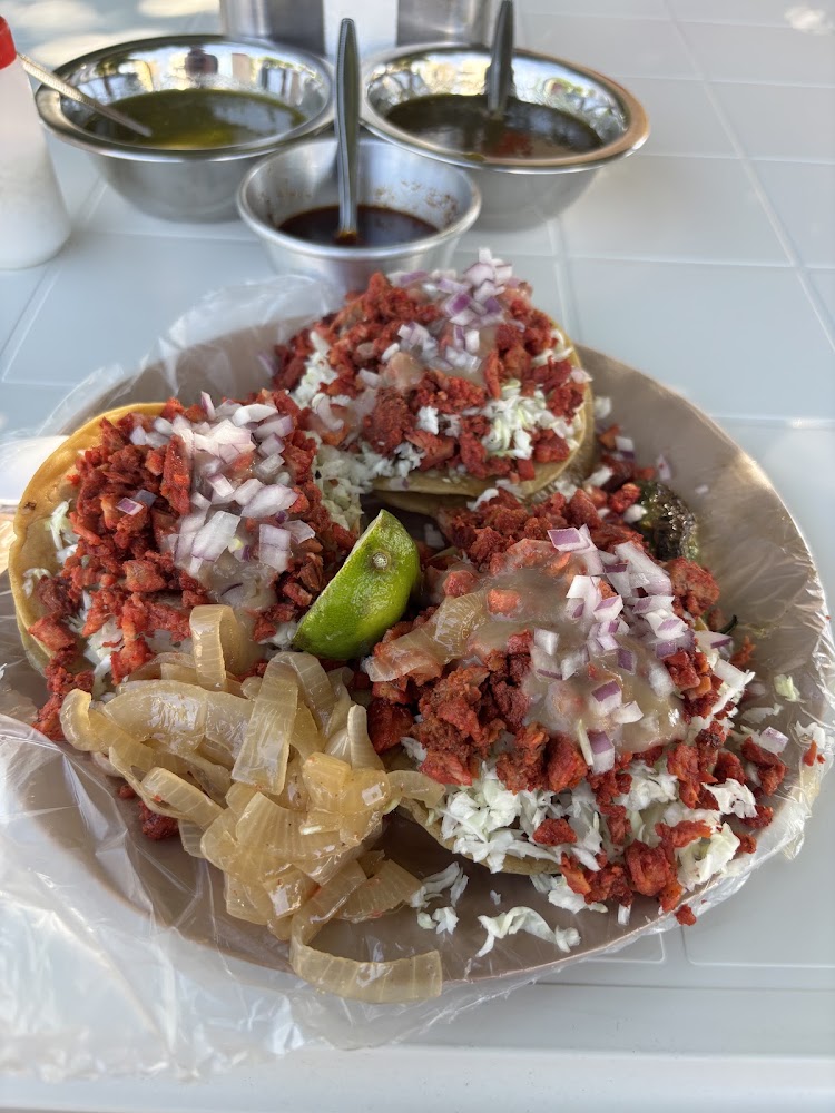 Tacos de adobada El buen sabor 2