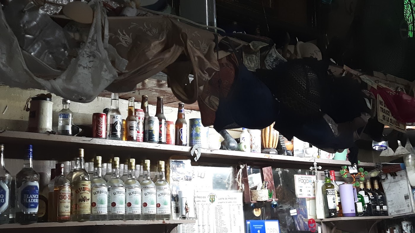 Morelia's Bar