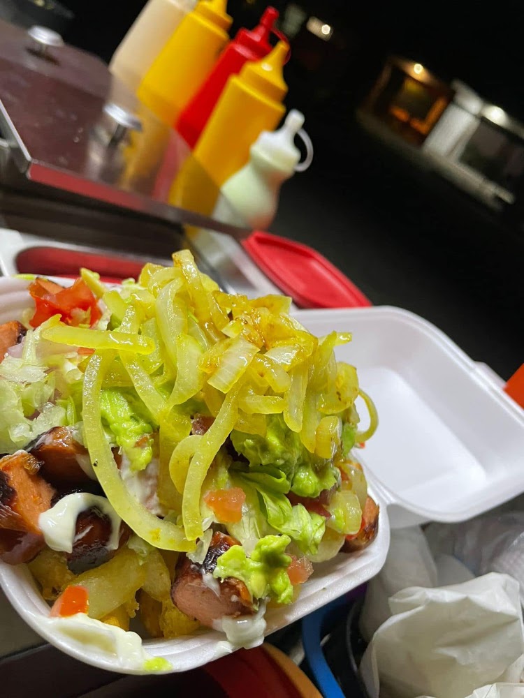 Zoelicious Hot Dogs