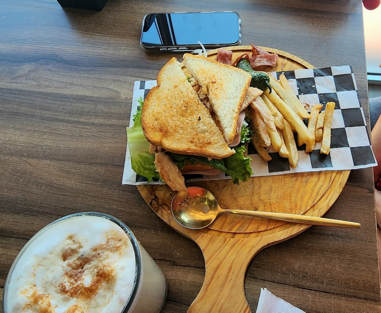 Daisy Café- Restaurante