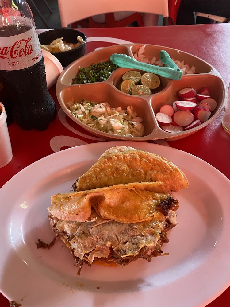 Tacos de Birria Los Sapitos