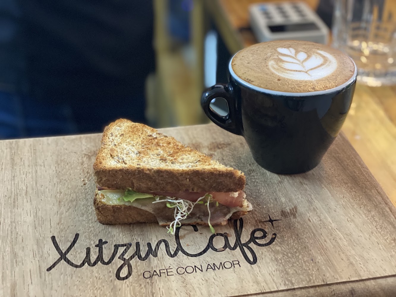 Xitzin Café