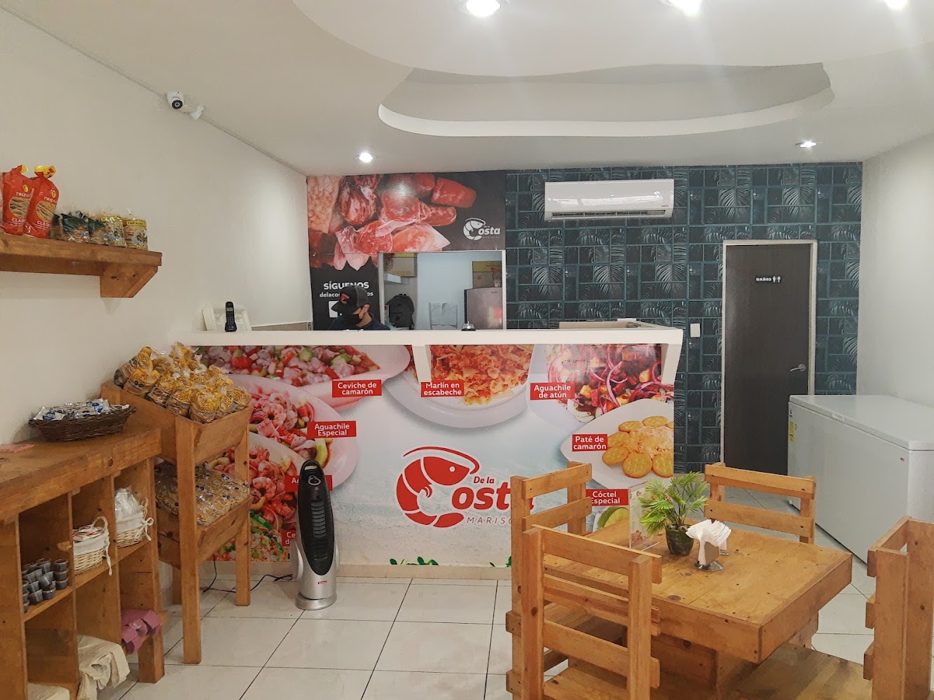 De La Costa Mariscos Cuatro Ríos