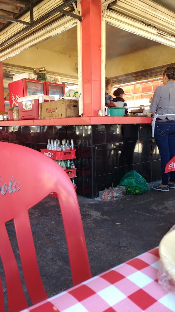Tacos de adobada 10 de mayo