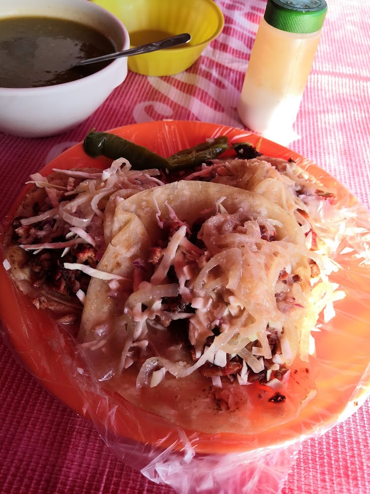 Tacos de adobada 10 de mayo