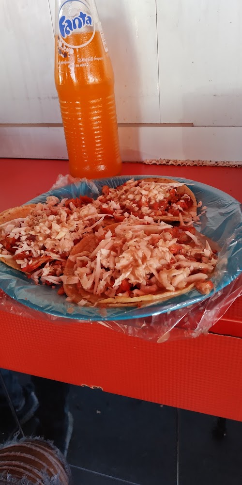 Tacos de adobada 10 de mayo
