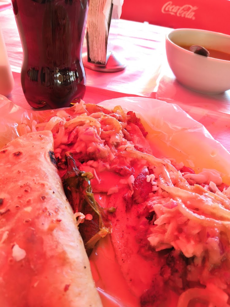 Tacos de adobada 10 de mayo