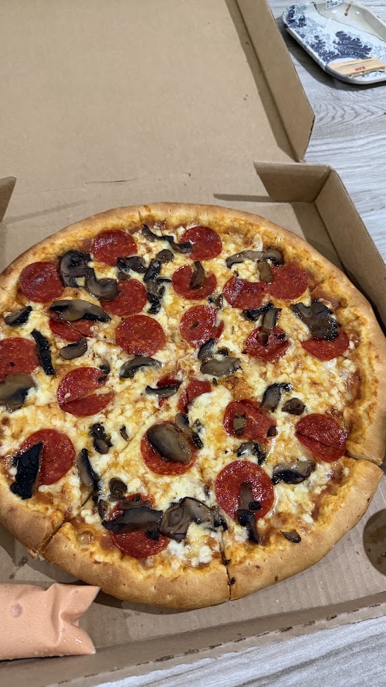 Bernis Pizza