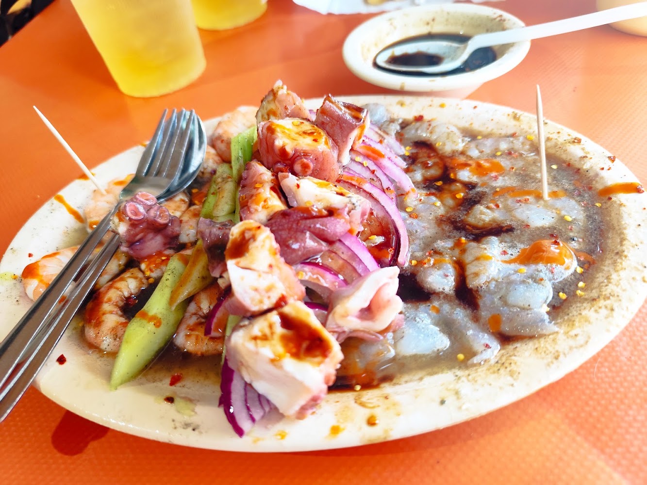 Callos y Aguachiles Los Olivos