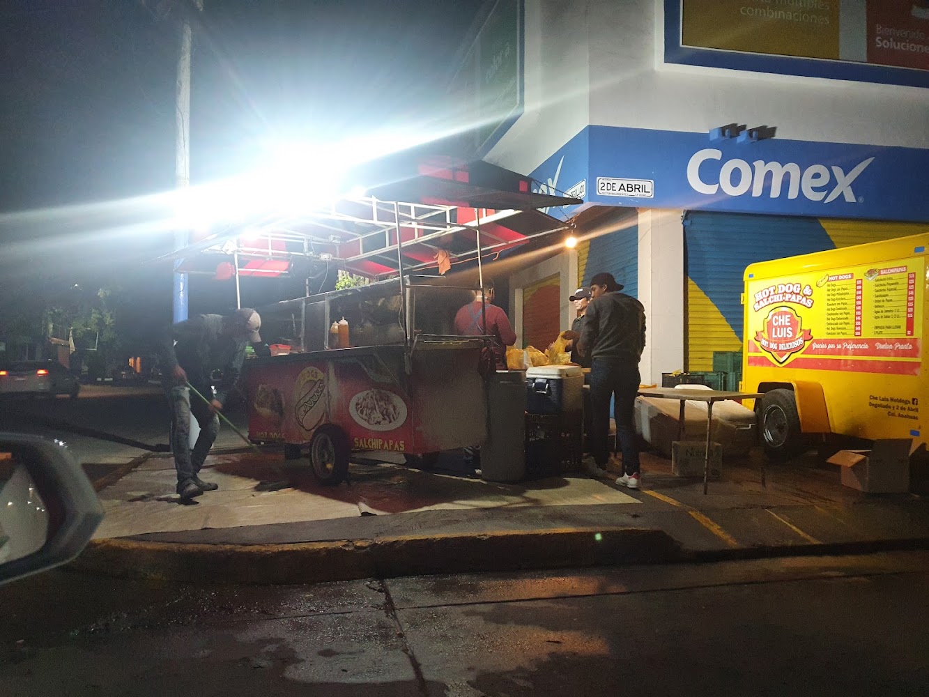 Hot dogs cheluis
