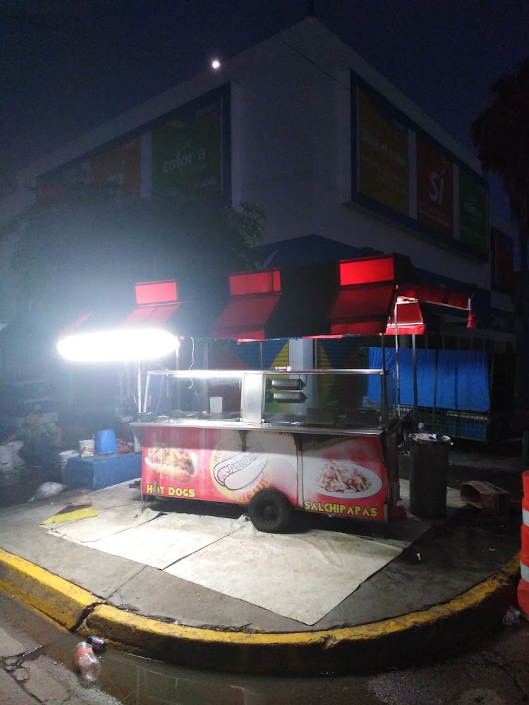 Hot dogs cheluis