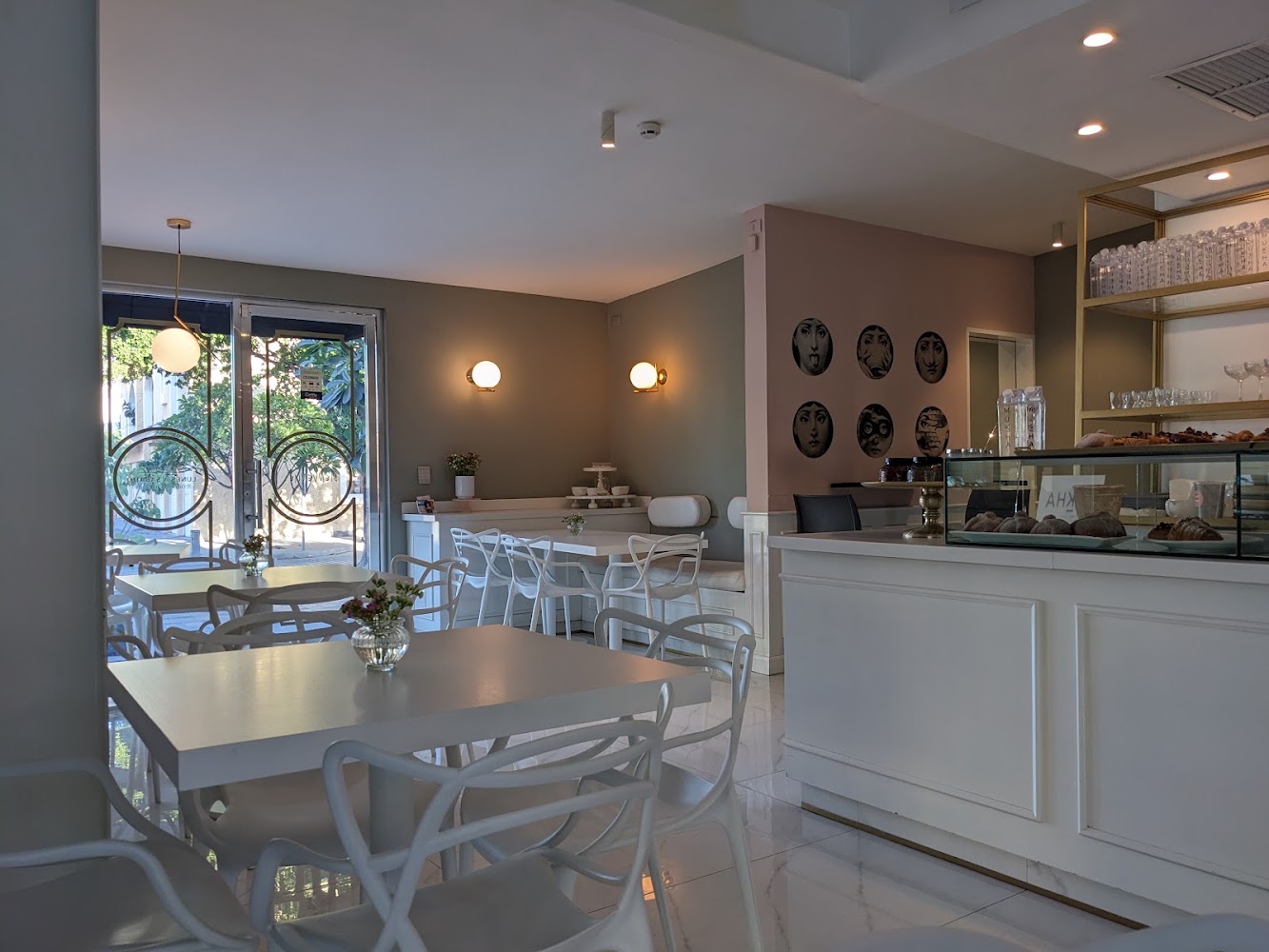 Múkha Café