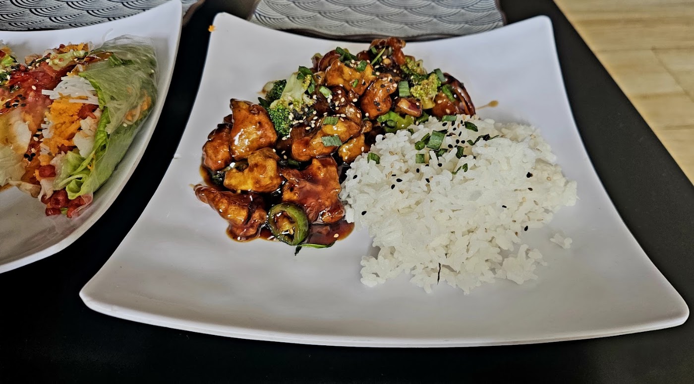 Moyagi Asian Kitchen