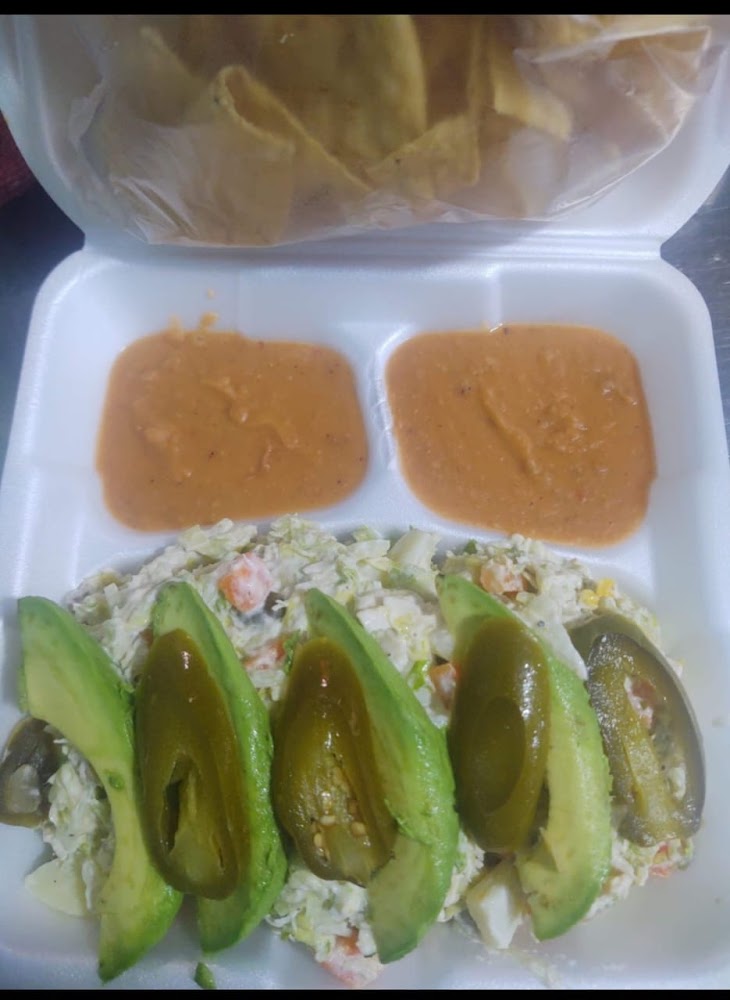 Cocina Económica Mami Fina