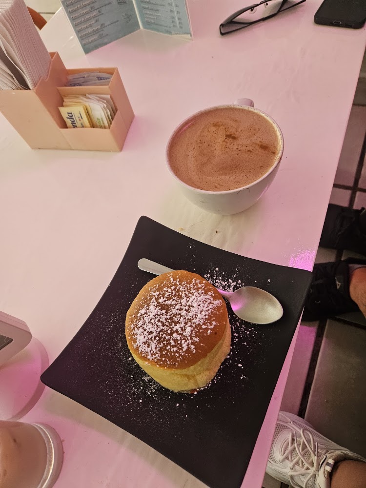 Neko-hi Café