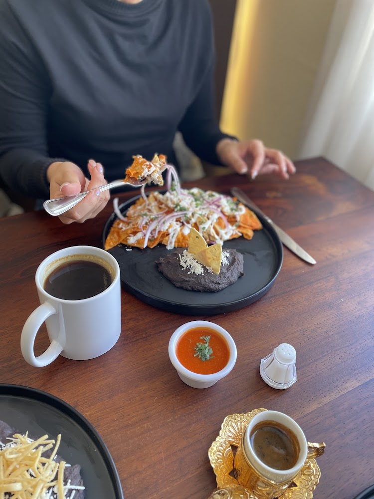 Magno Café Bistró