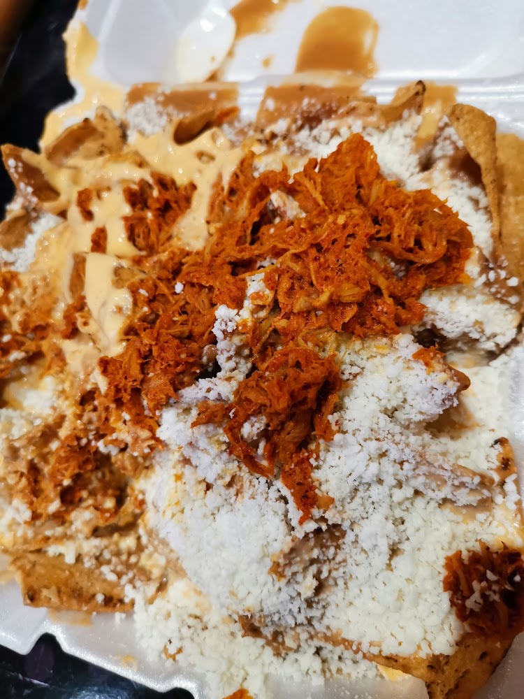 Los Nachos Plaza Sendero