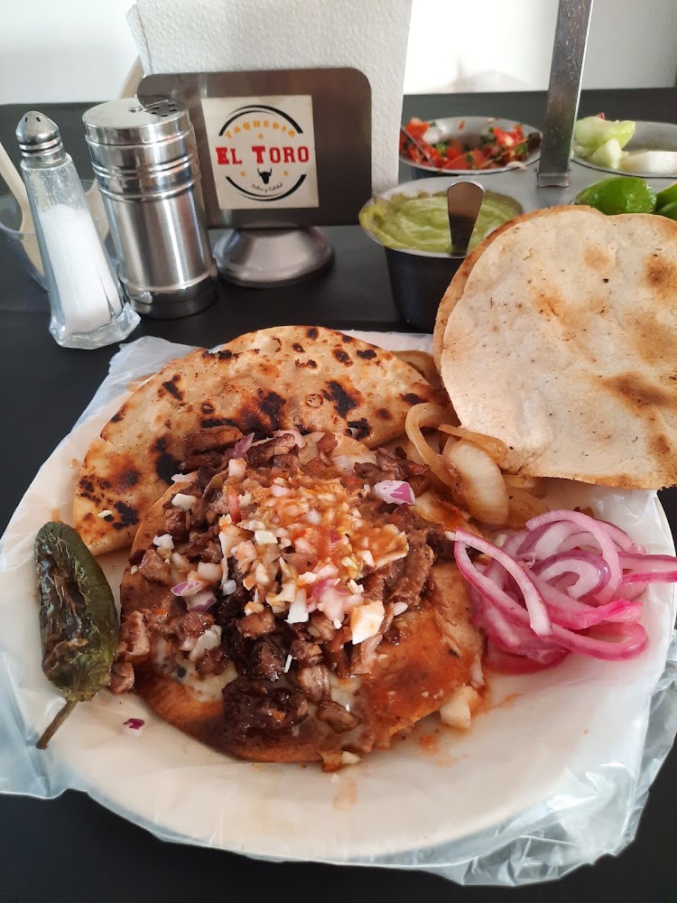 Taquería El Toro