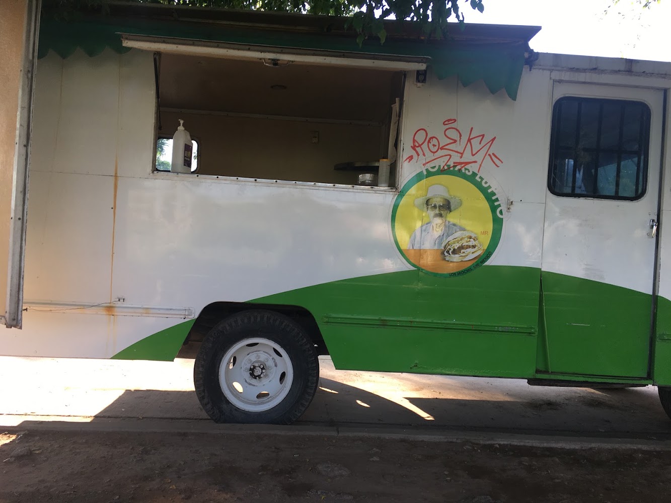 Tortas Lupito Sucursal Anáhuac
