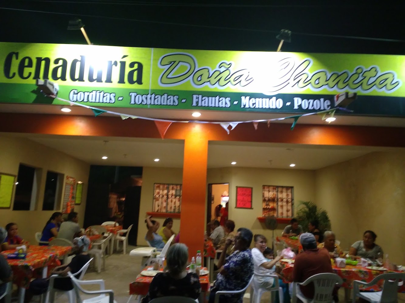Cenaduria Doña Chonita