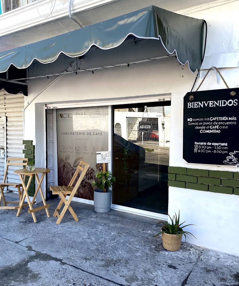 Itinerante café y Poctic