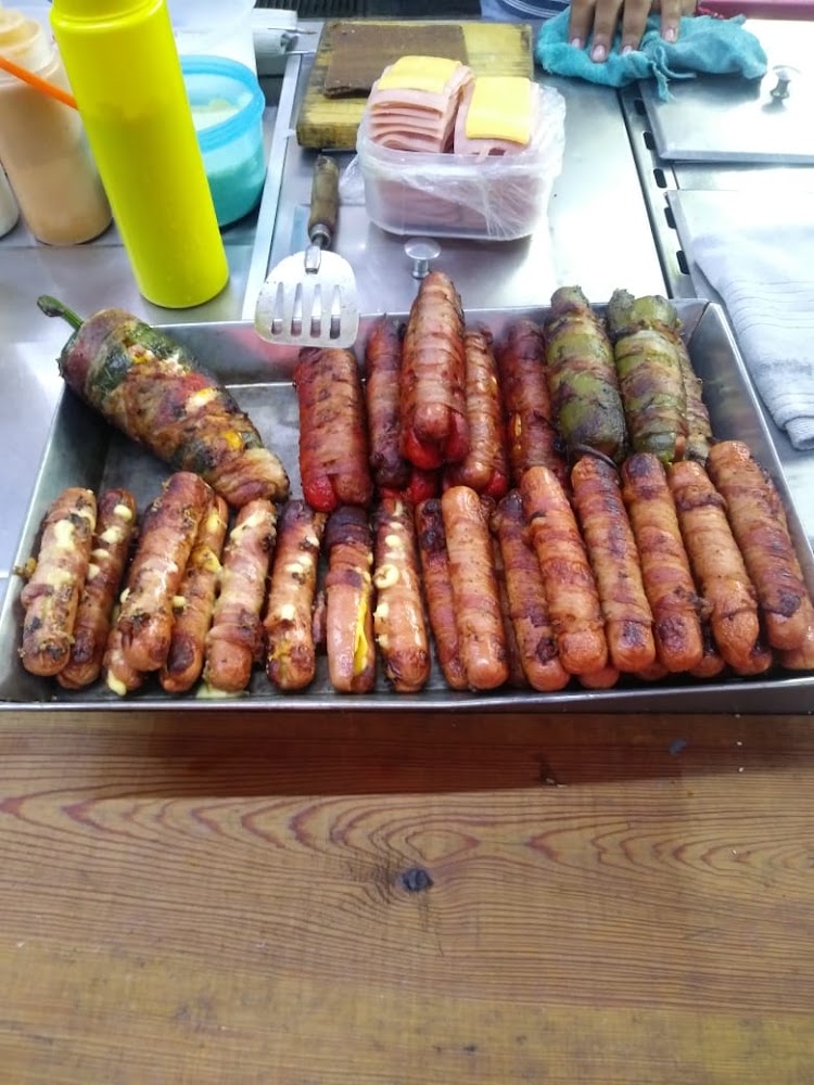 "DOGOS EL CLON"