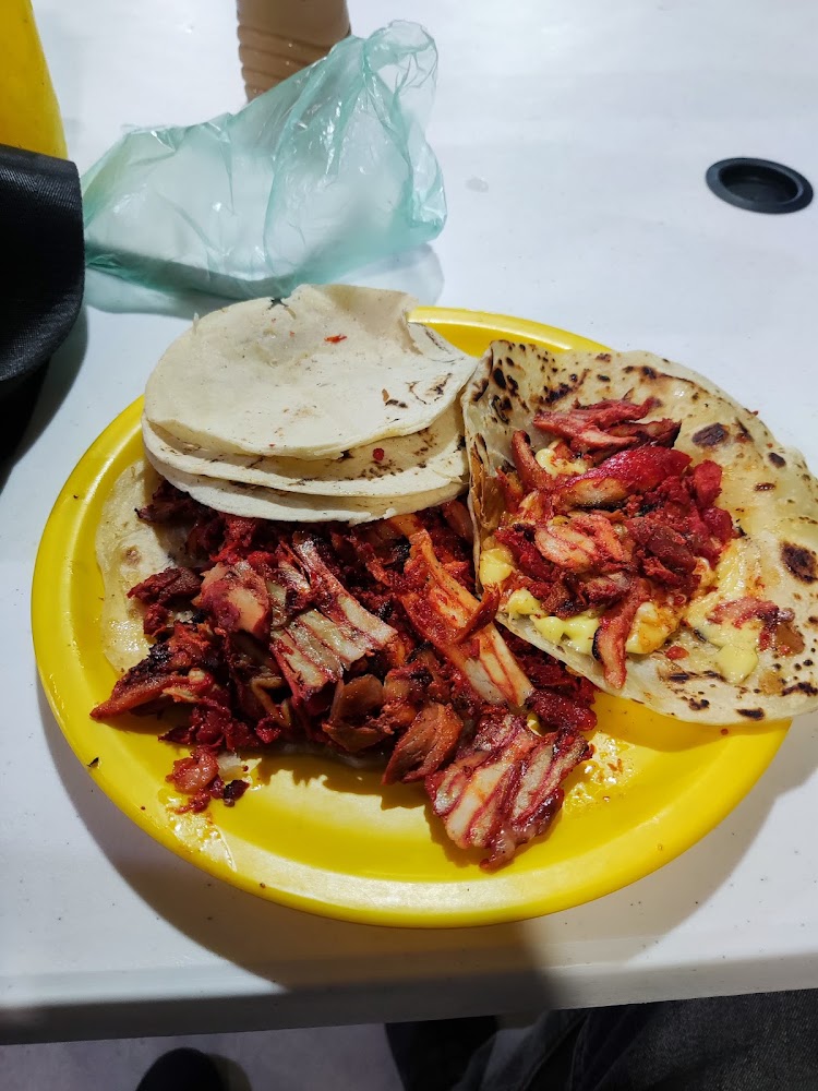 Tacos al pastor Los Jarochos