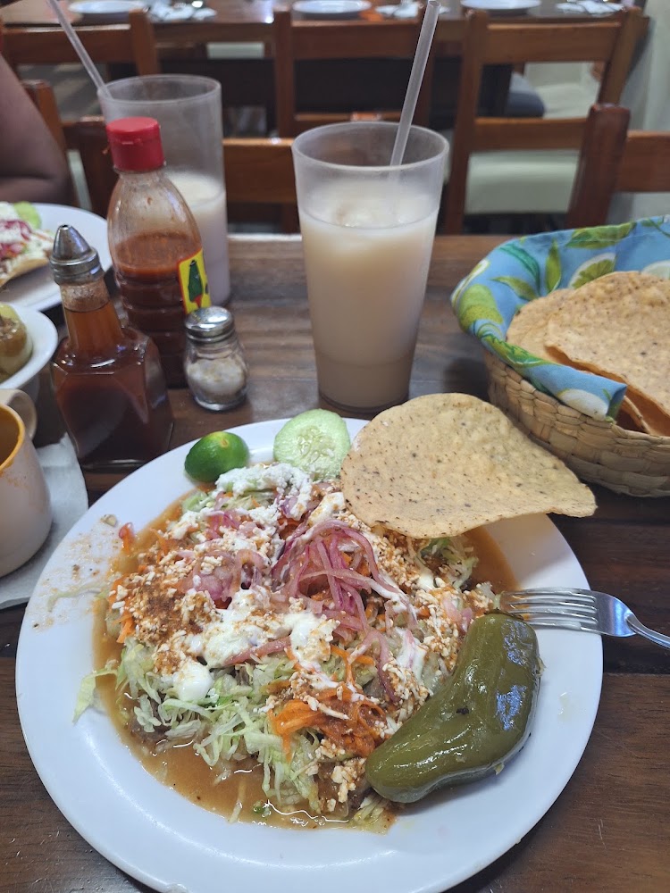 Chayito Cenaduría