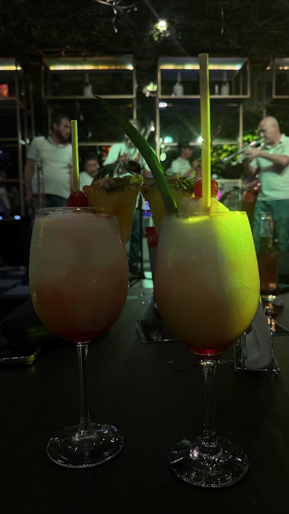 Segundo Piso Cantina Lounge