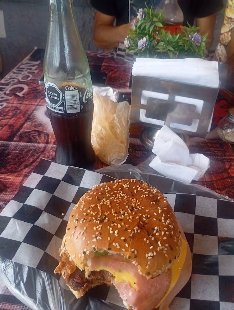 Hamburguesas Godinez Isla Raza