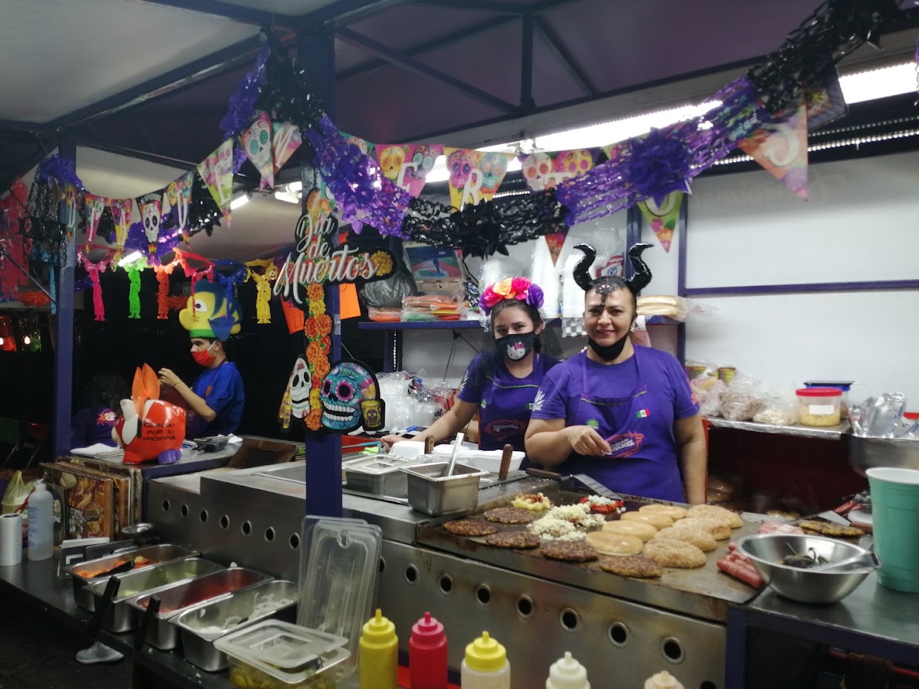 Hamburguesas Godinez Isla Raza