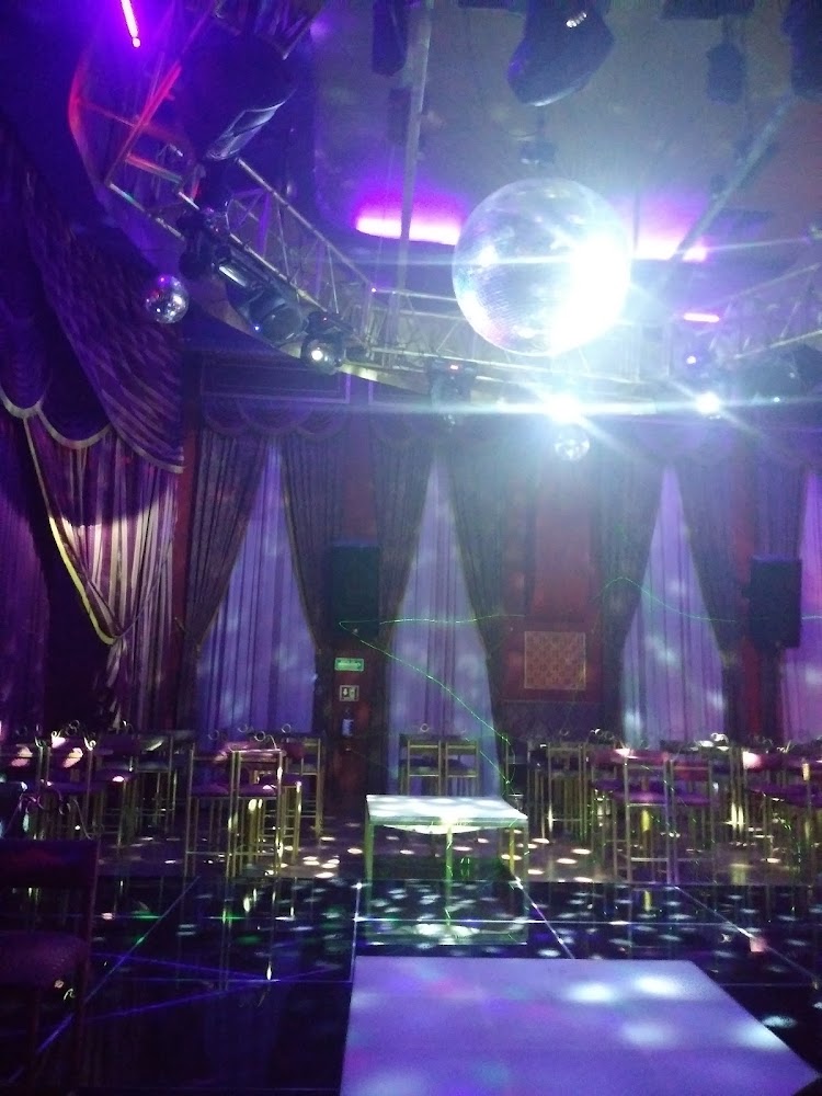 Queen Latin Club