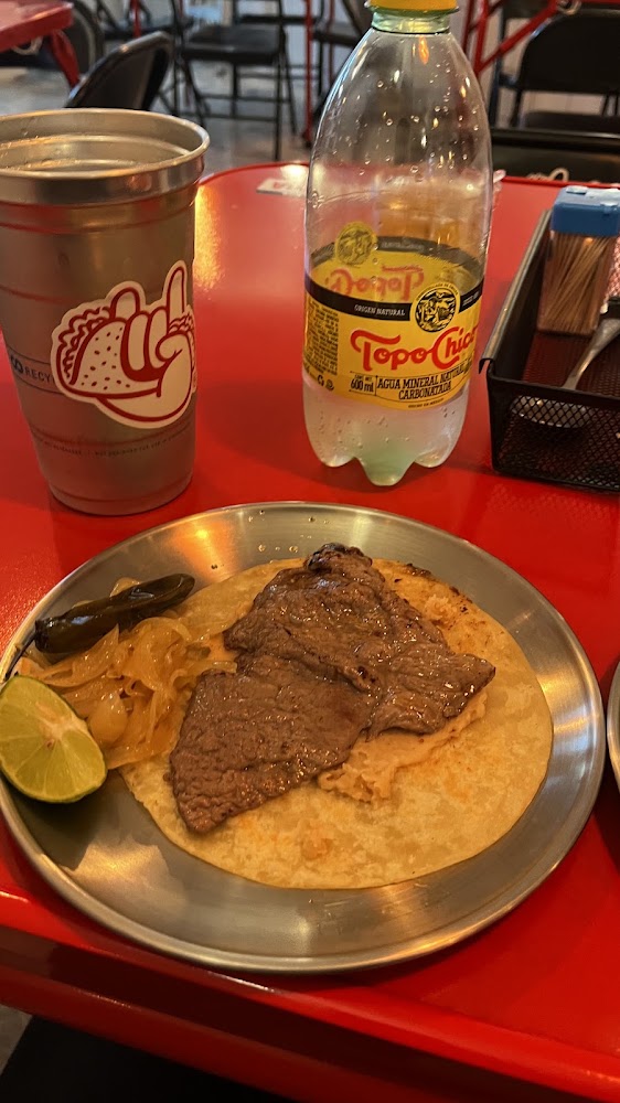 Taqueria La Roja