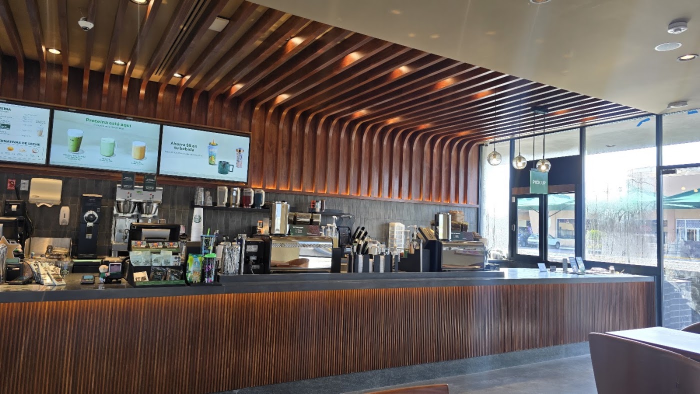 Starbucks Boulevard Centenario