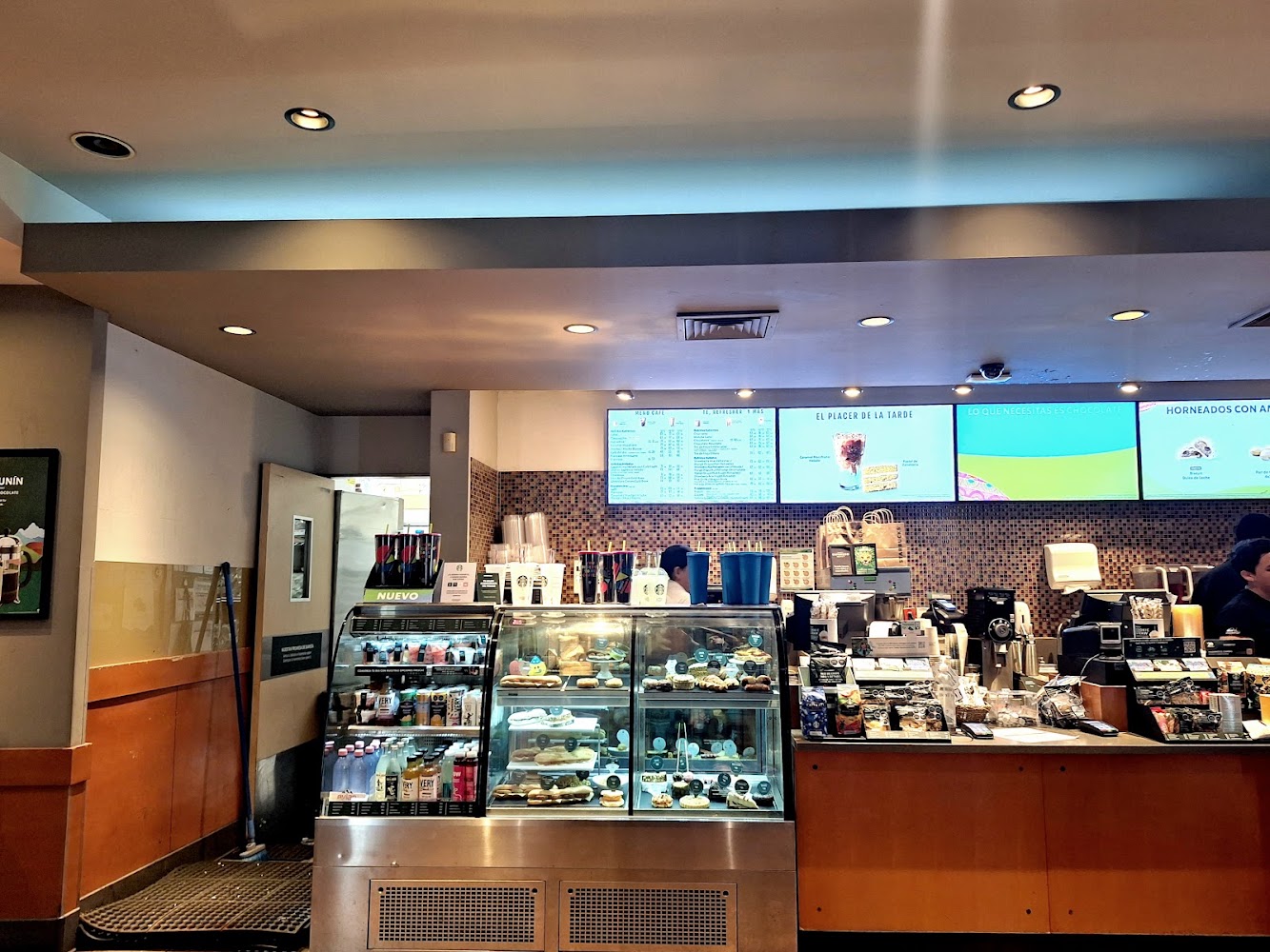 Starbucks Boulevard Centenario