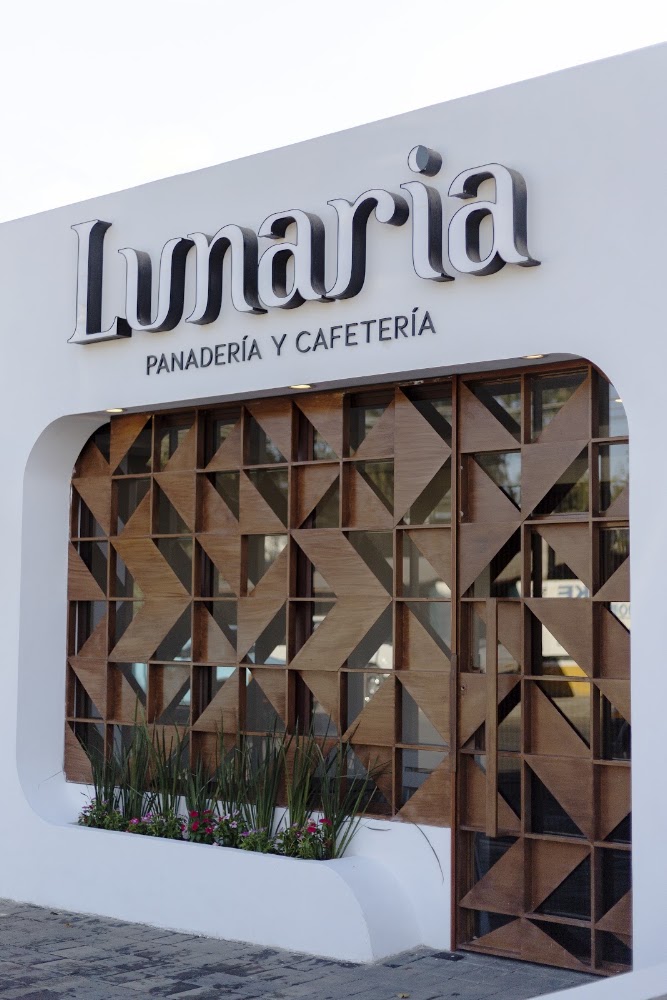 LUNARIA Panadería y Cafetería