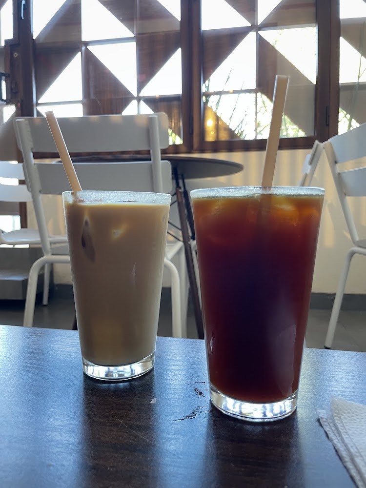 LUNARIA Panadería y Cafetería