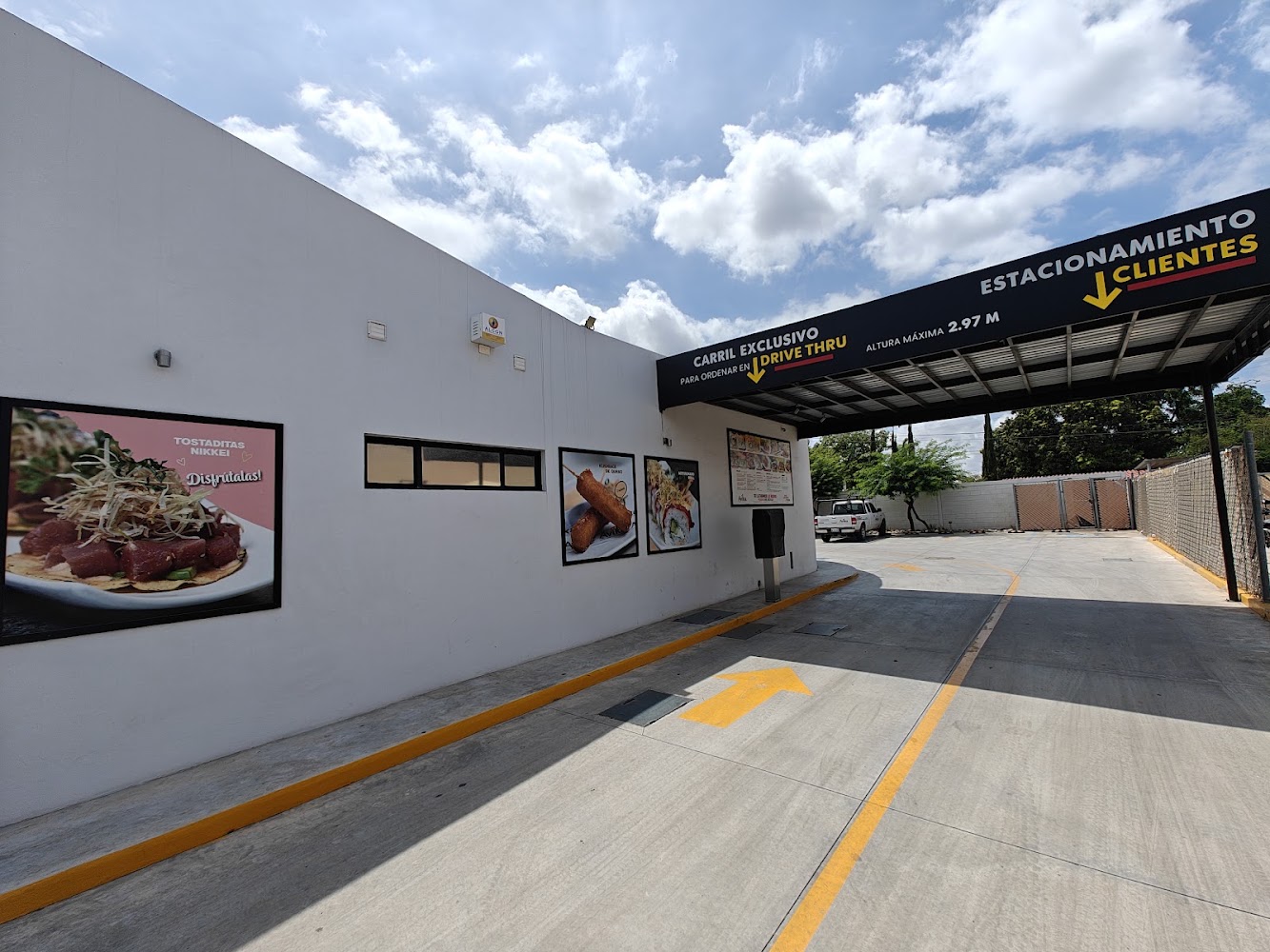 Avika Sushi Drive Thru Centenario 600