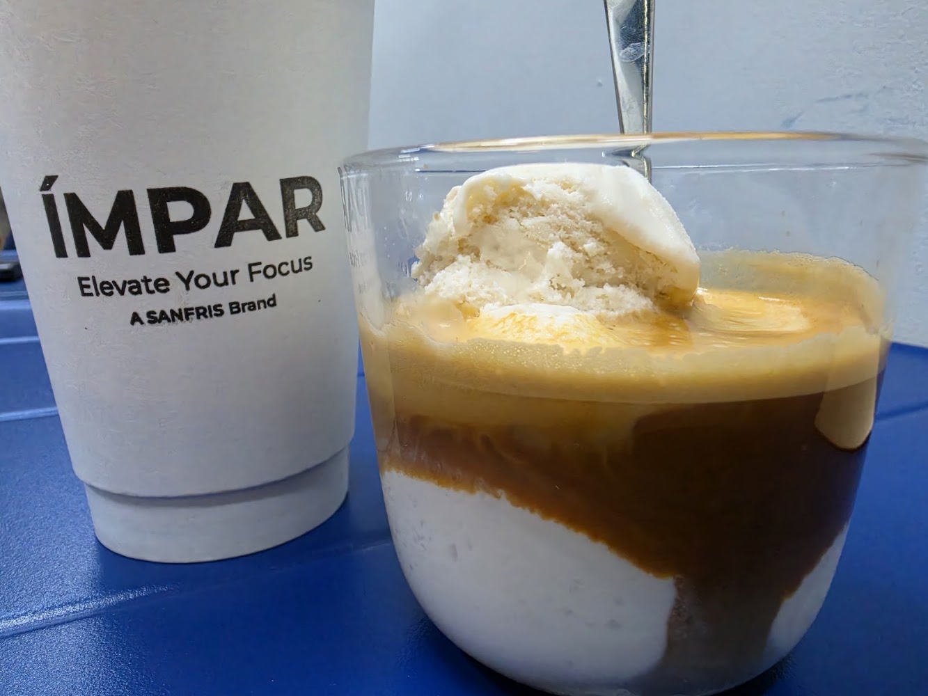 ÍMPAR cafetería