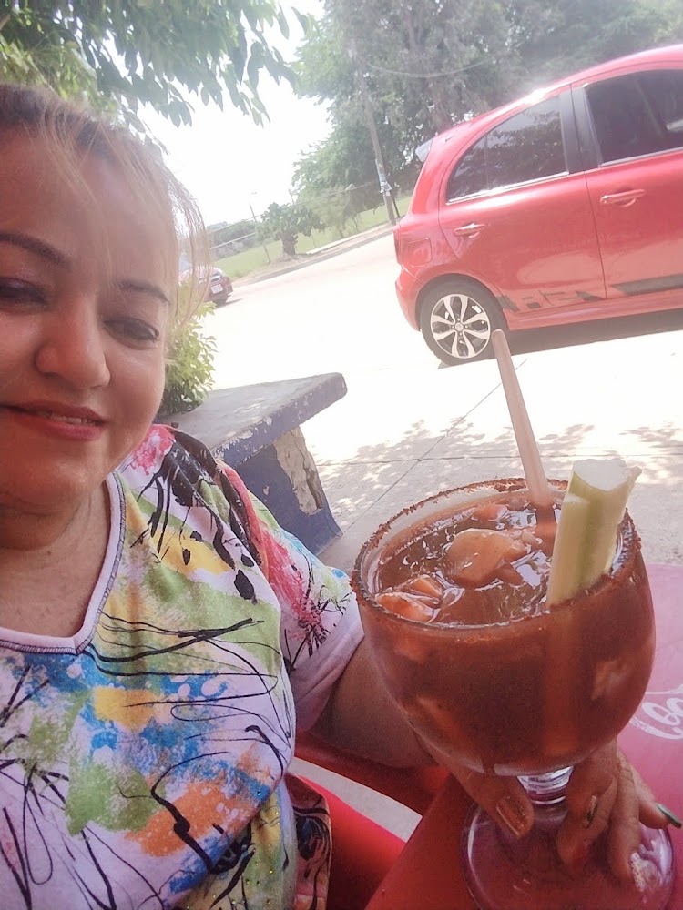 Mariscos El Matorro